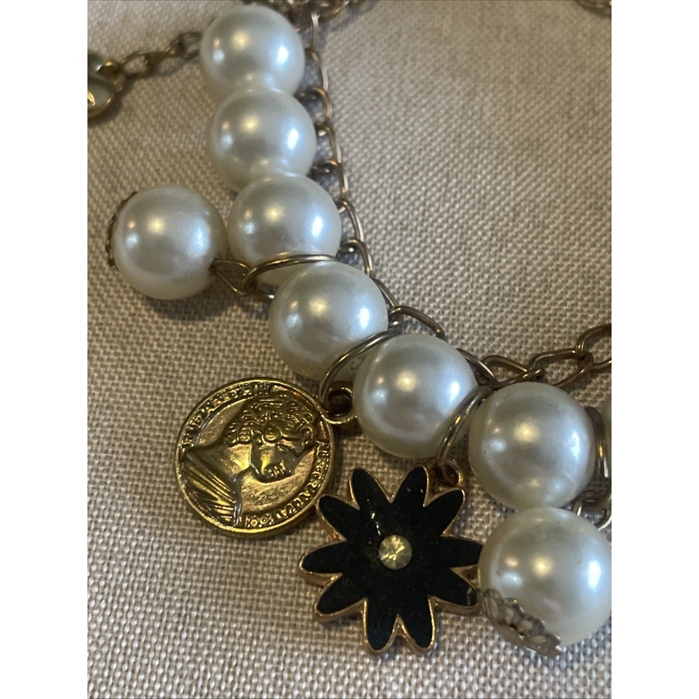 Betsey Johnson Charm Bracelet Faux Pearls Crystal Horse Equestrian Gold Coin - Picture 4 of 6